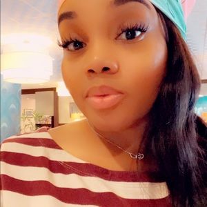 Meet your Posher, Kathiana